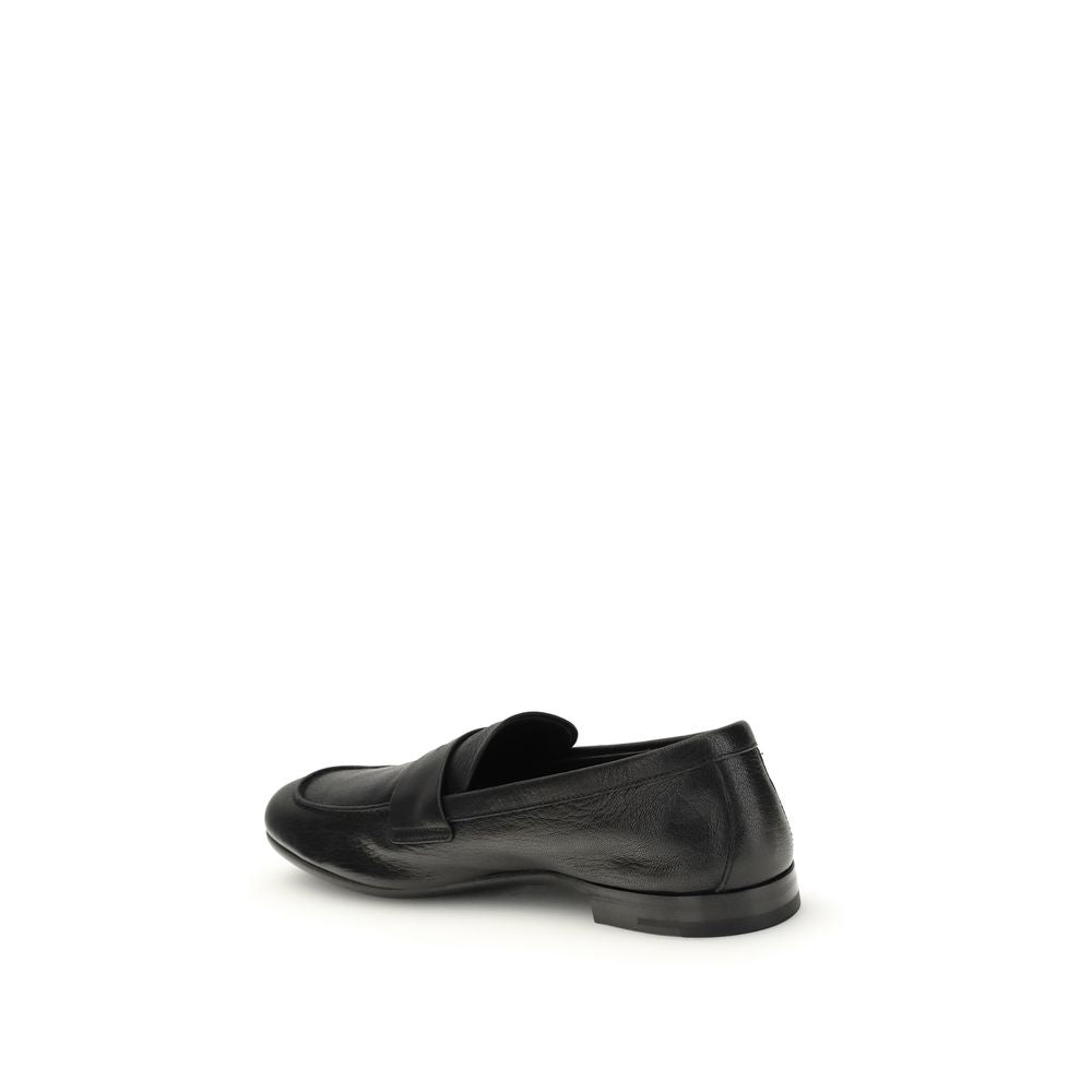 PRADA loferiai