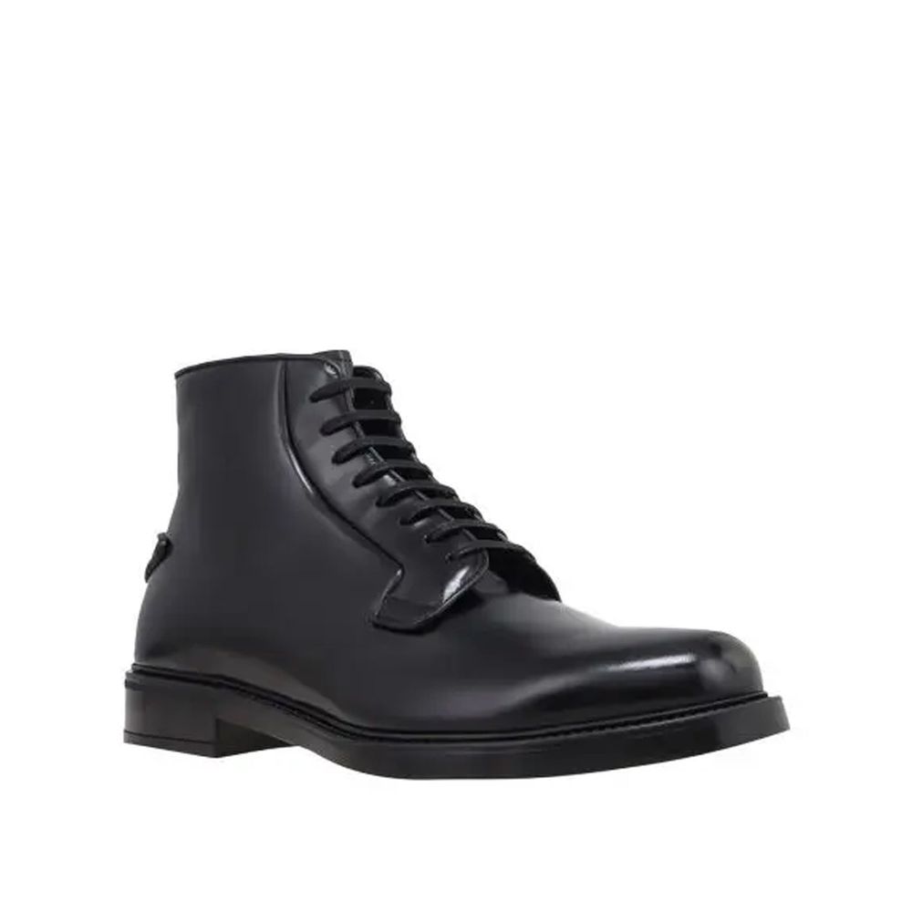PRADA aulinukai