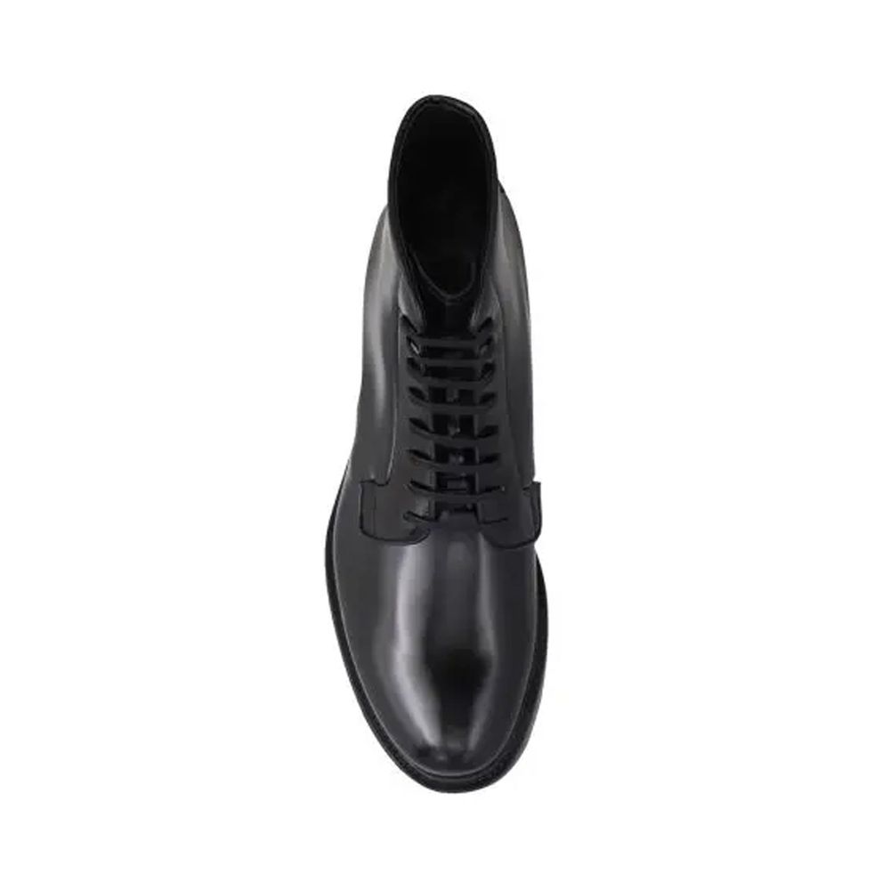 PRADA aulinukai