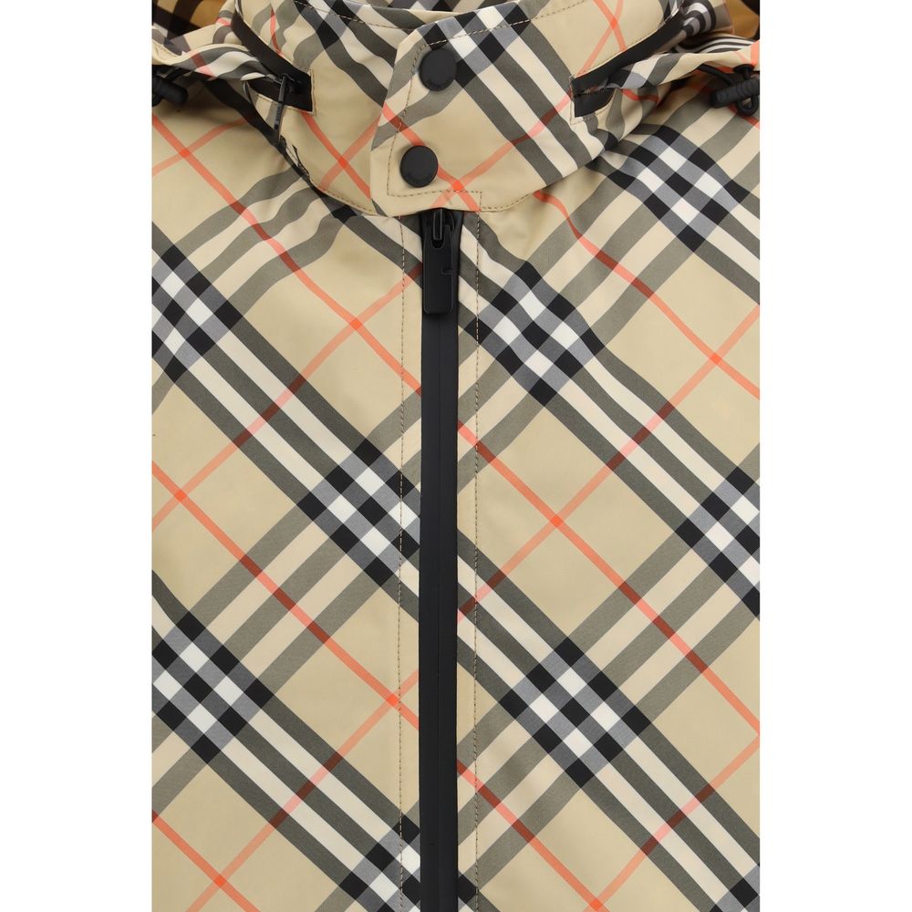 BURBERRY striukė