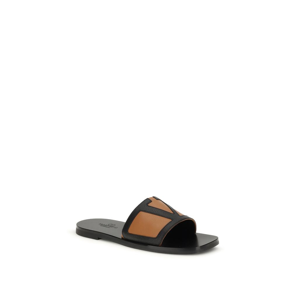 VALENTINO GARAVANI sandalai