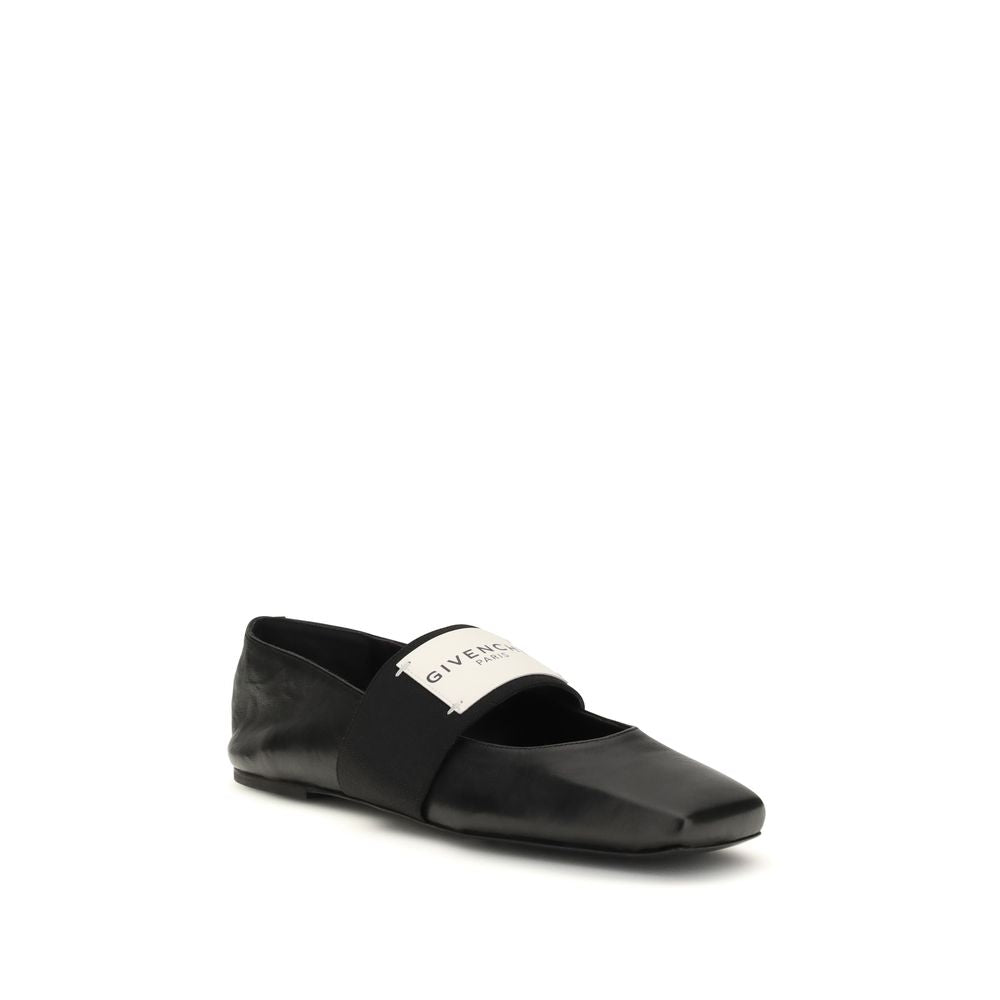 GIVENCHY balerinės