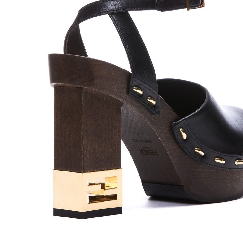FENDI tapkės