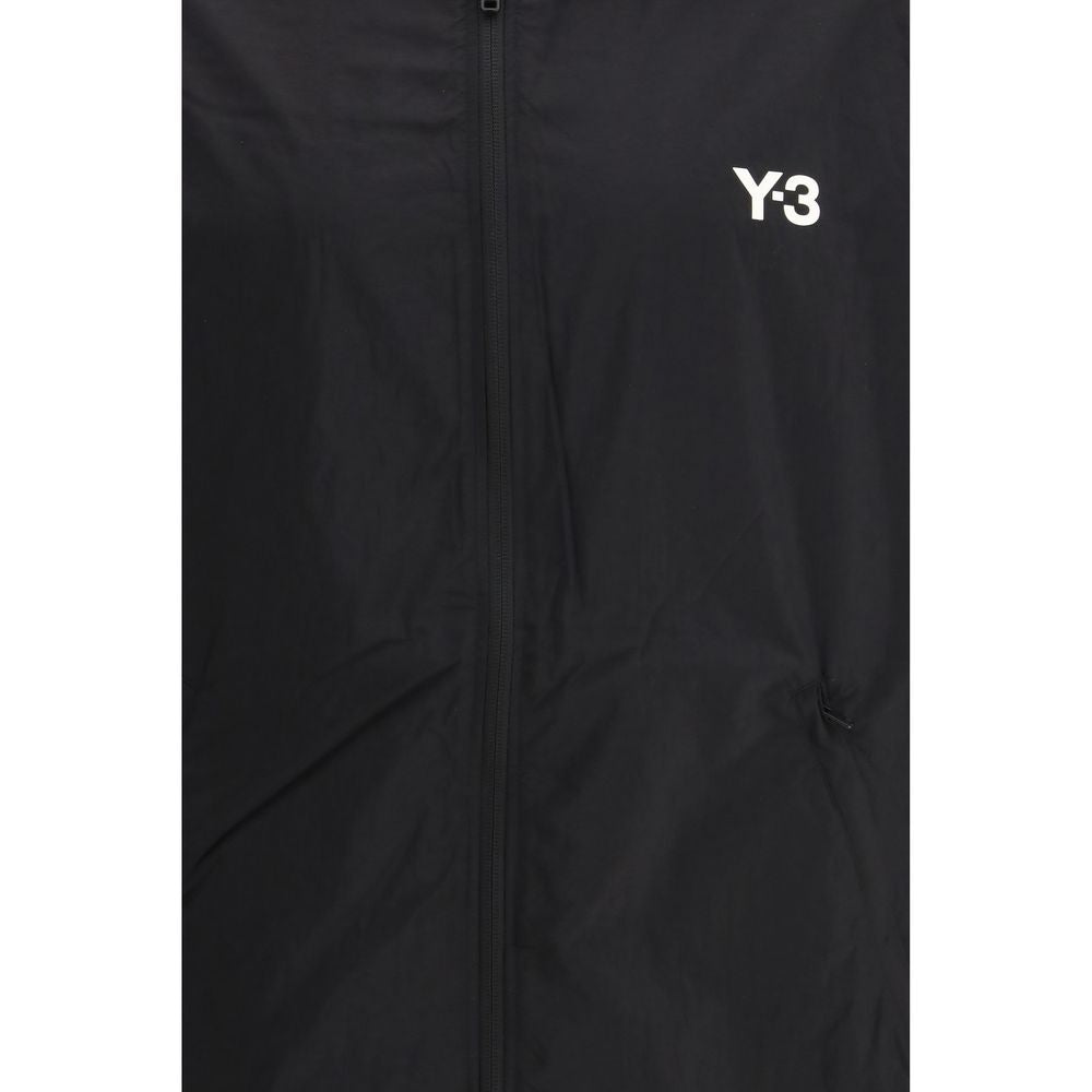 Y-3 striukė