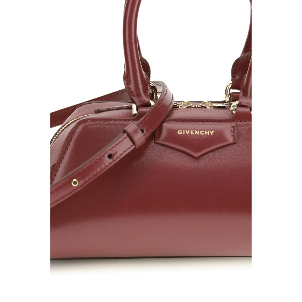 GIVENCHY rankinė