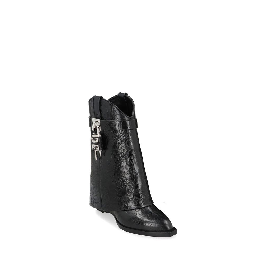 GIVENCHY aulinukai
