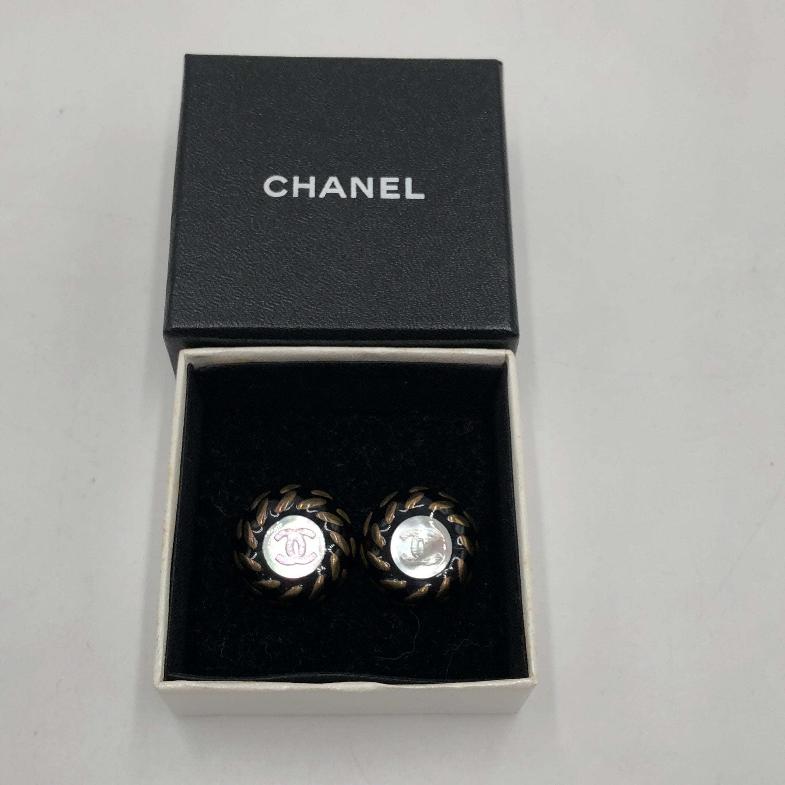 CHANEL auskarai