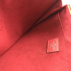 LOUIS VUITTON rankinė