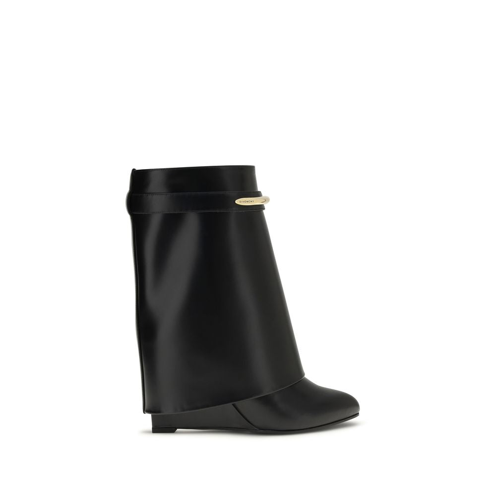 GIVENCHY aulinukai