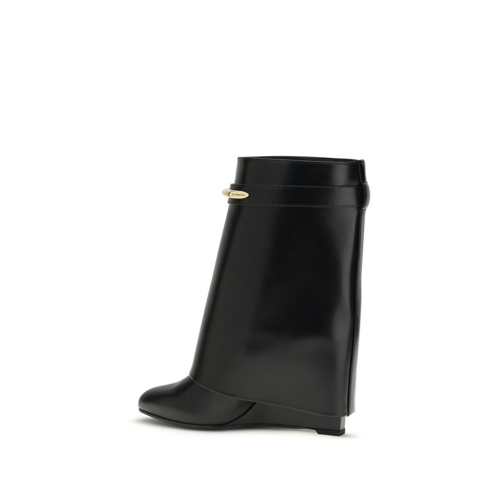GIVENCHY aulinukai