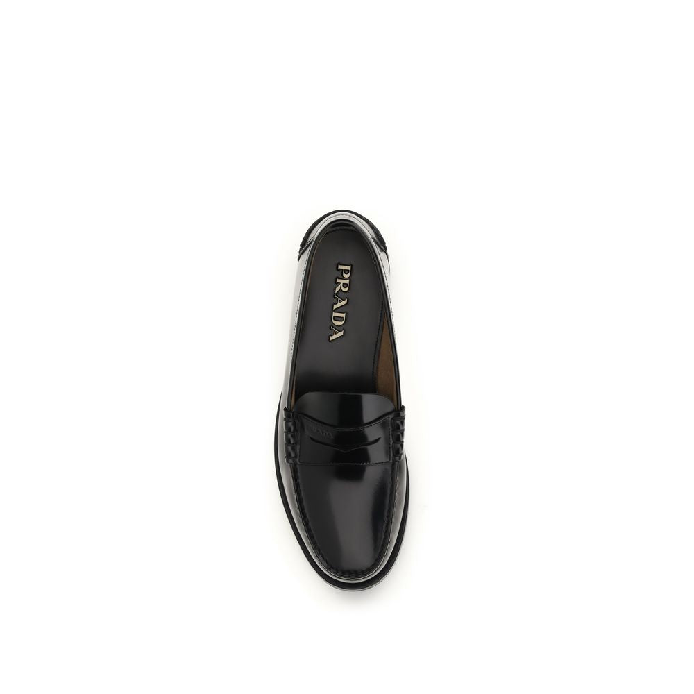 PRADA loferiai