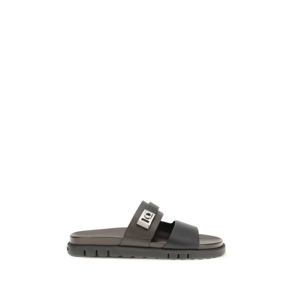 FERRAGAMO sandalai