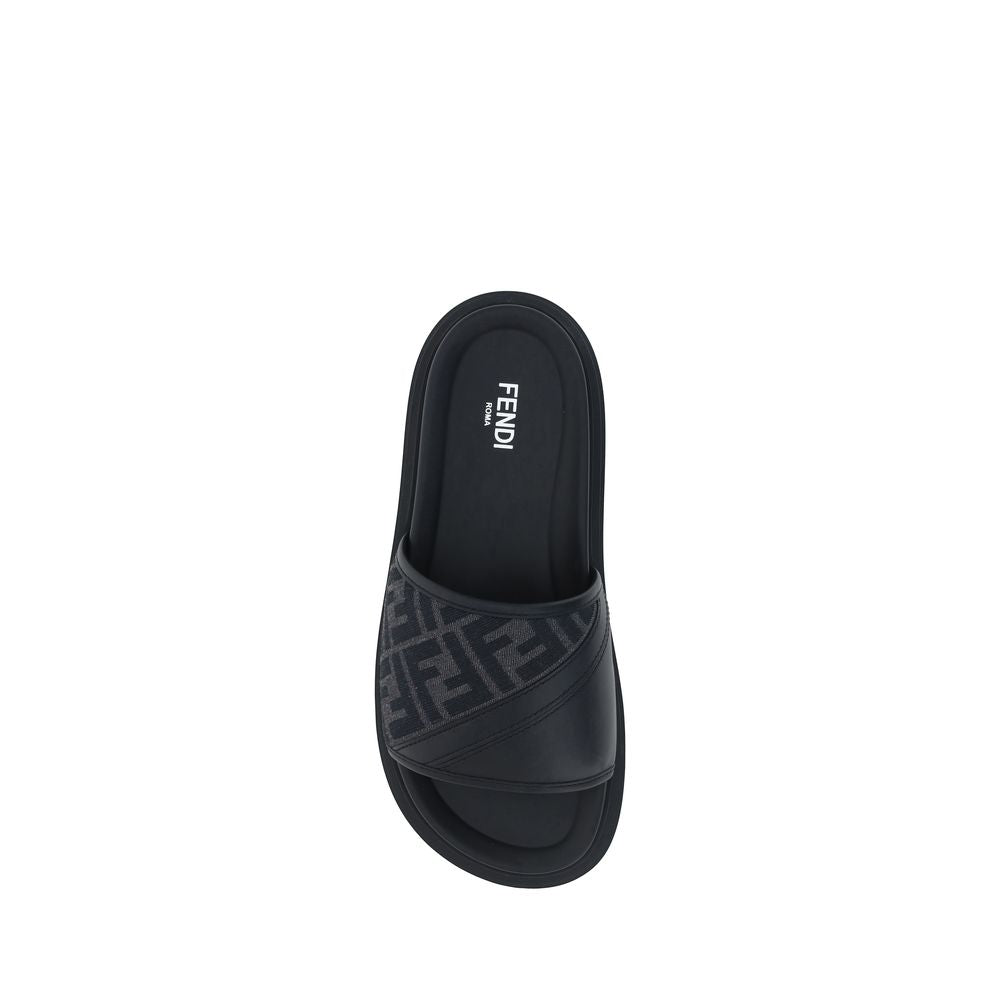 FENDI sandalai