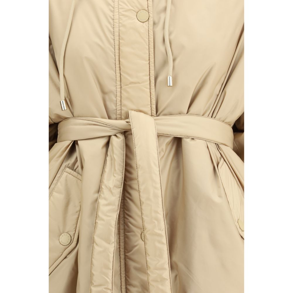 MAX MARA striukė