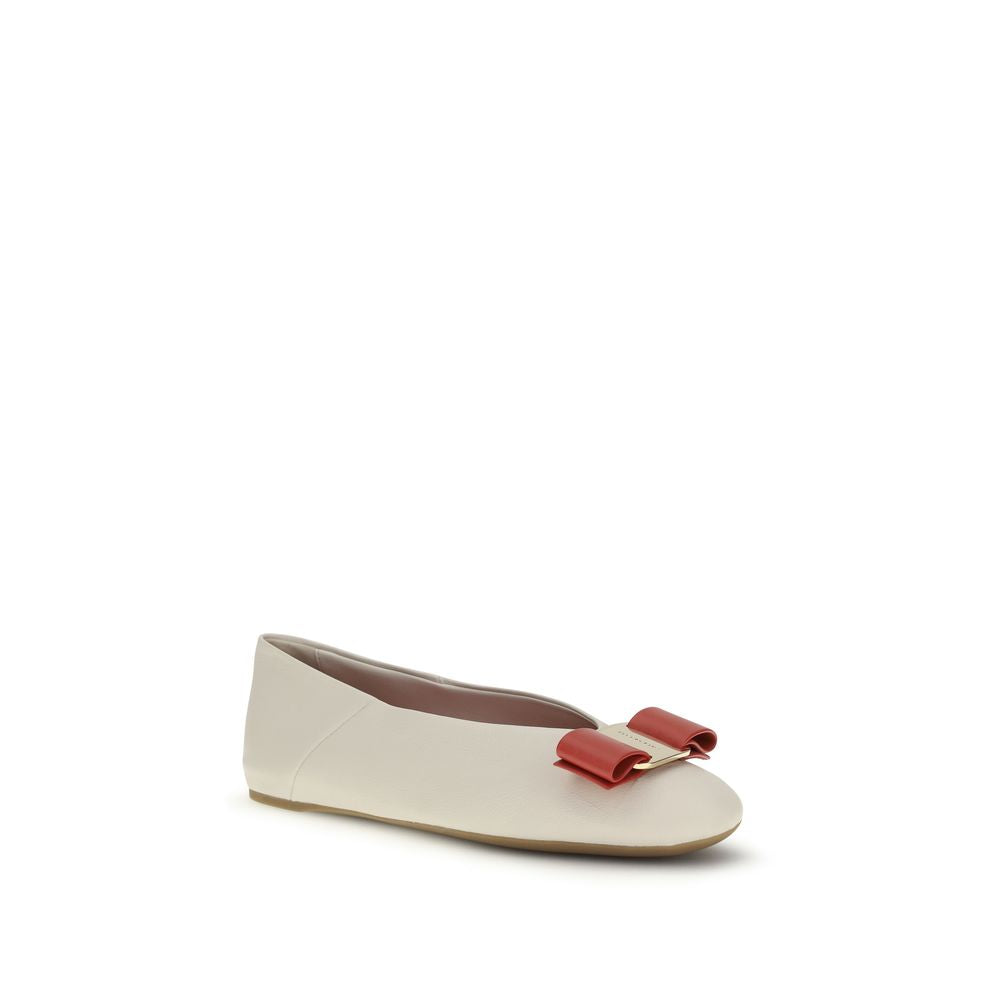 FERRAGAMO balerinės