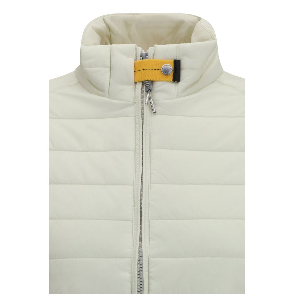 PARAJUMPERS striukė