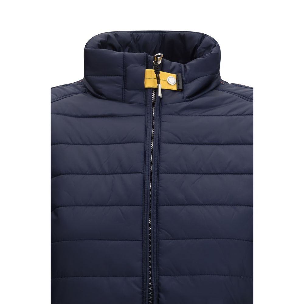 PARAJUMPERS striukė