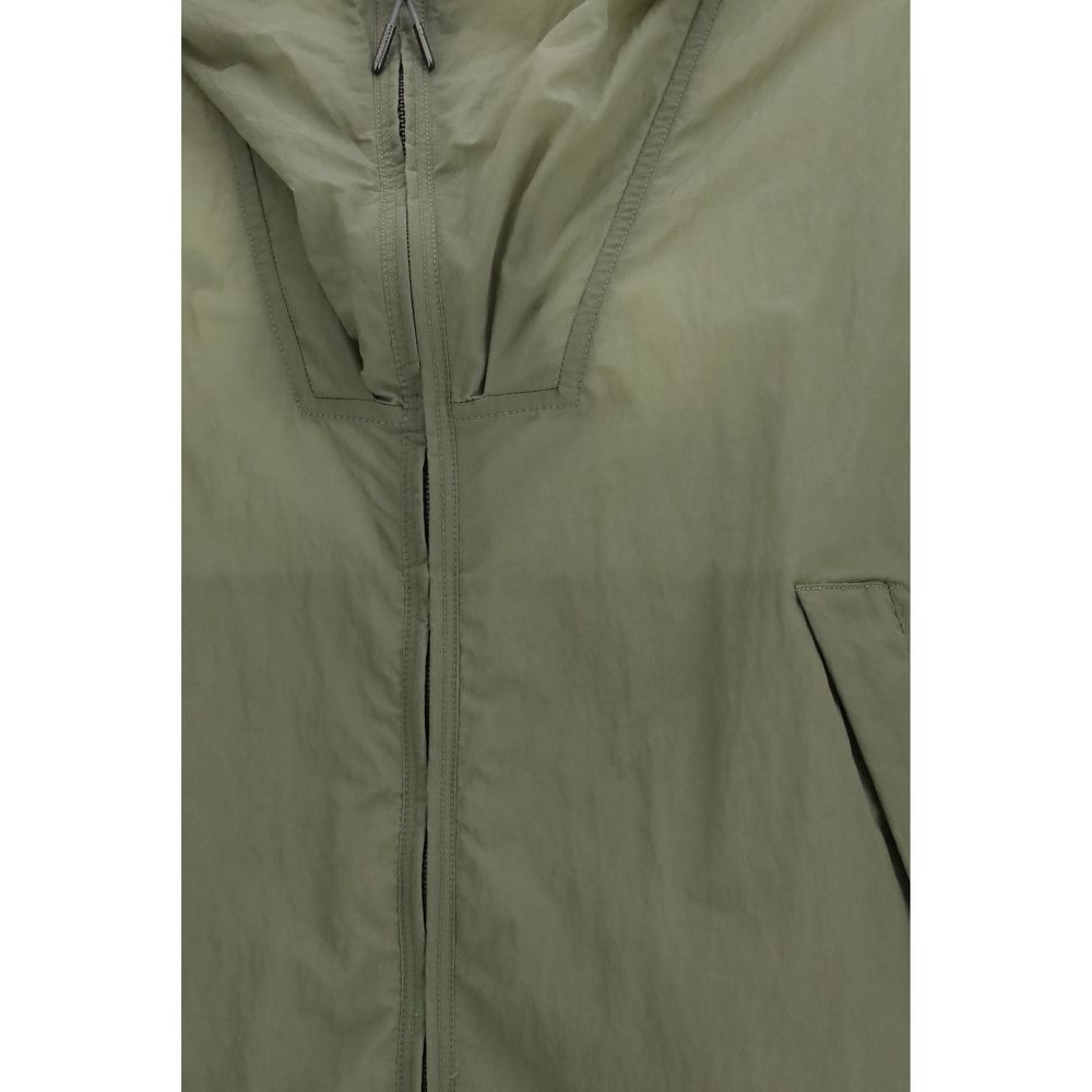 PARAJUMPERS striukė