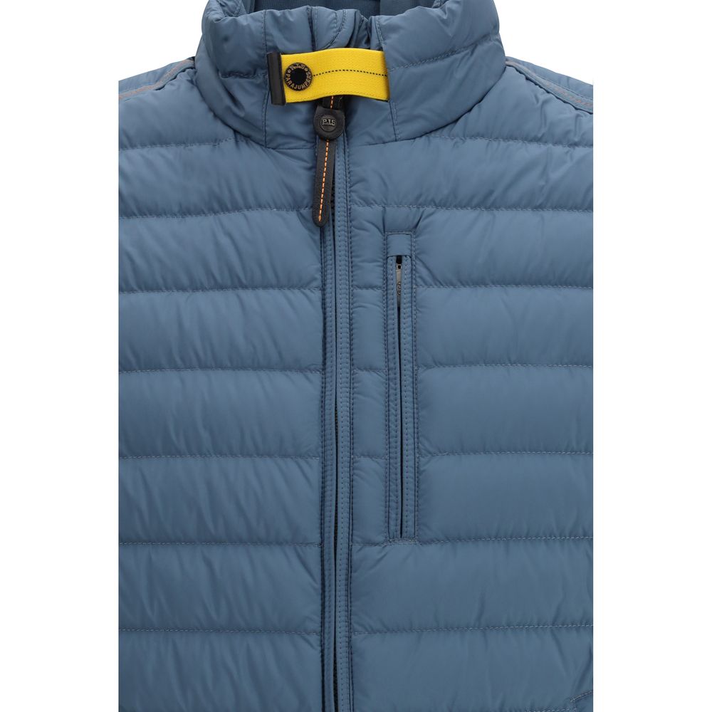 PARAJUMPERS striukė
