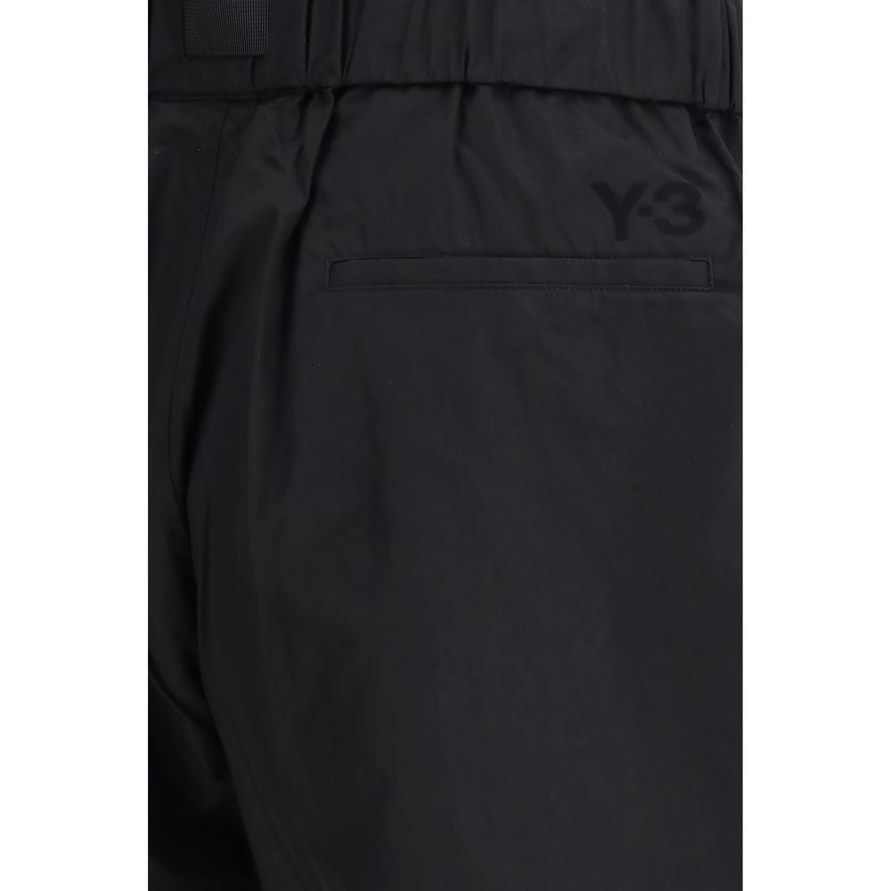 Y-3 šortai