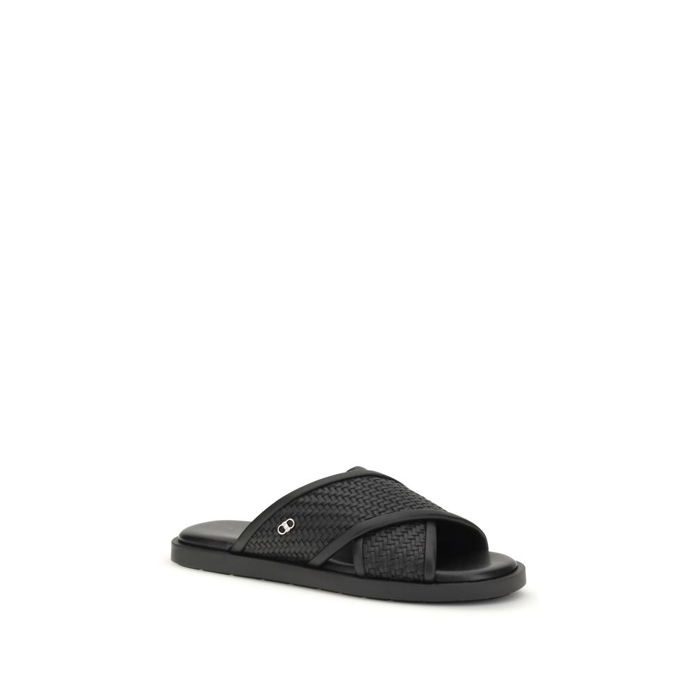 FERRAGAMO sandalai