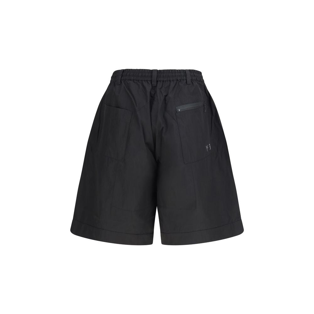 Y-3 šortai