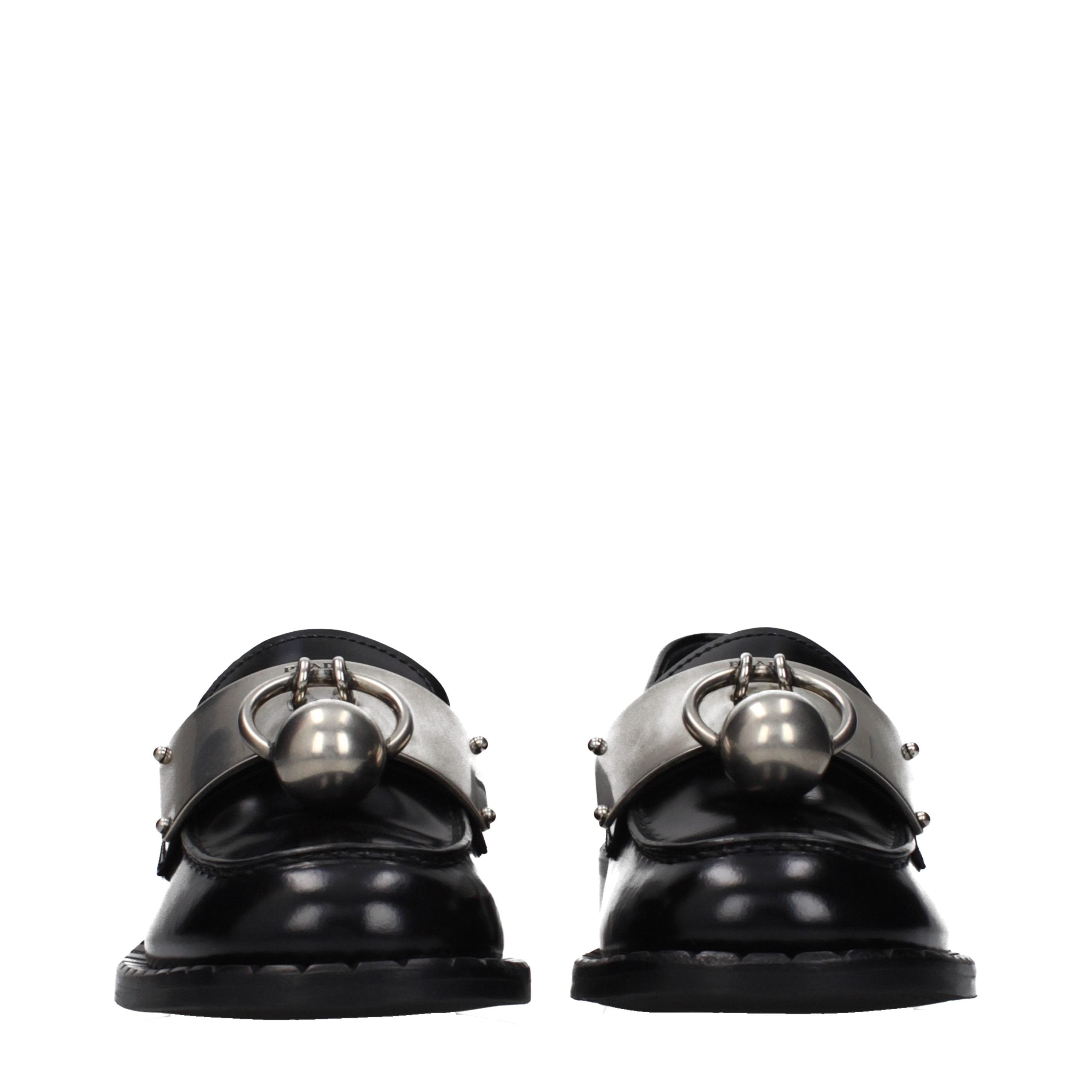 PRADA loferiai