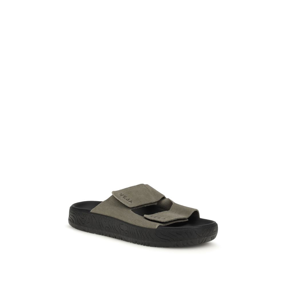 VEJA sandalai
