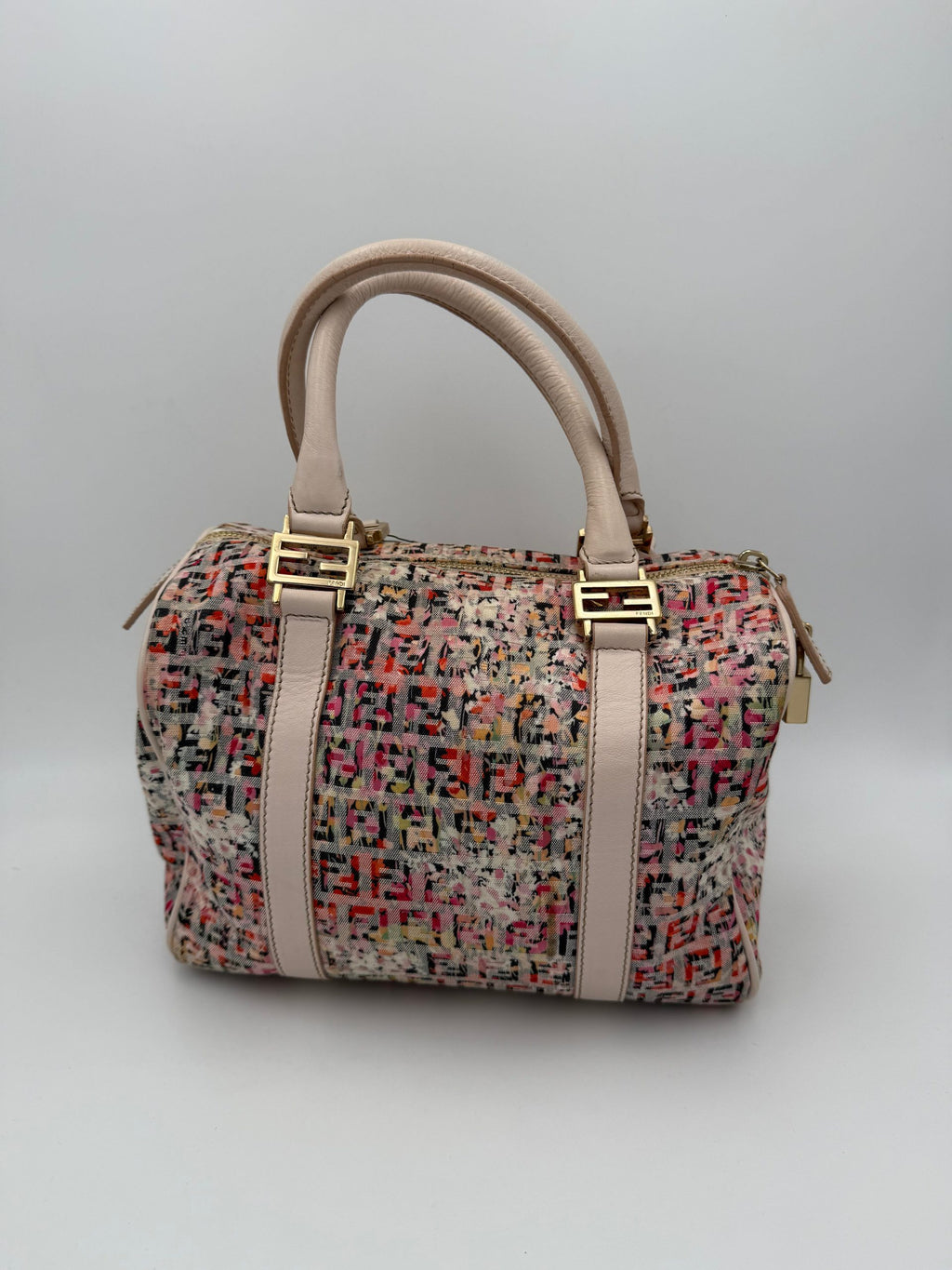 FENDI rankinė