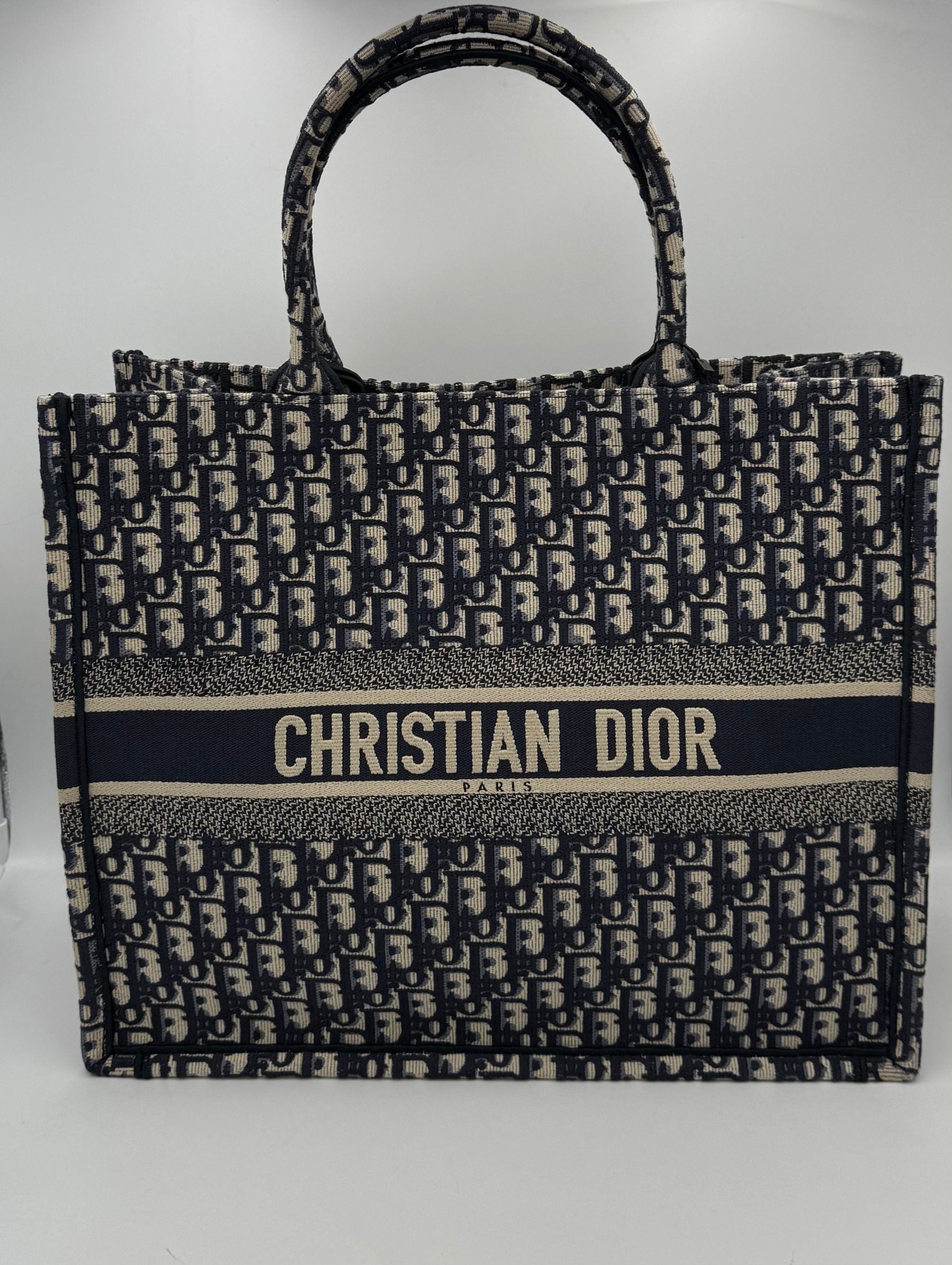 DIOR rankinė