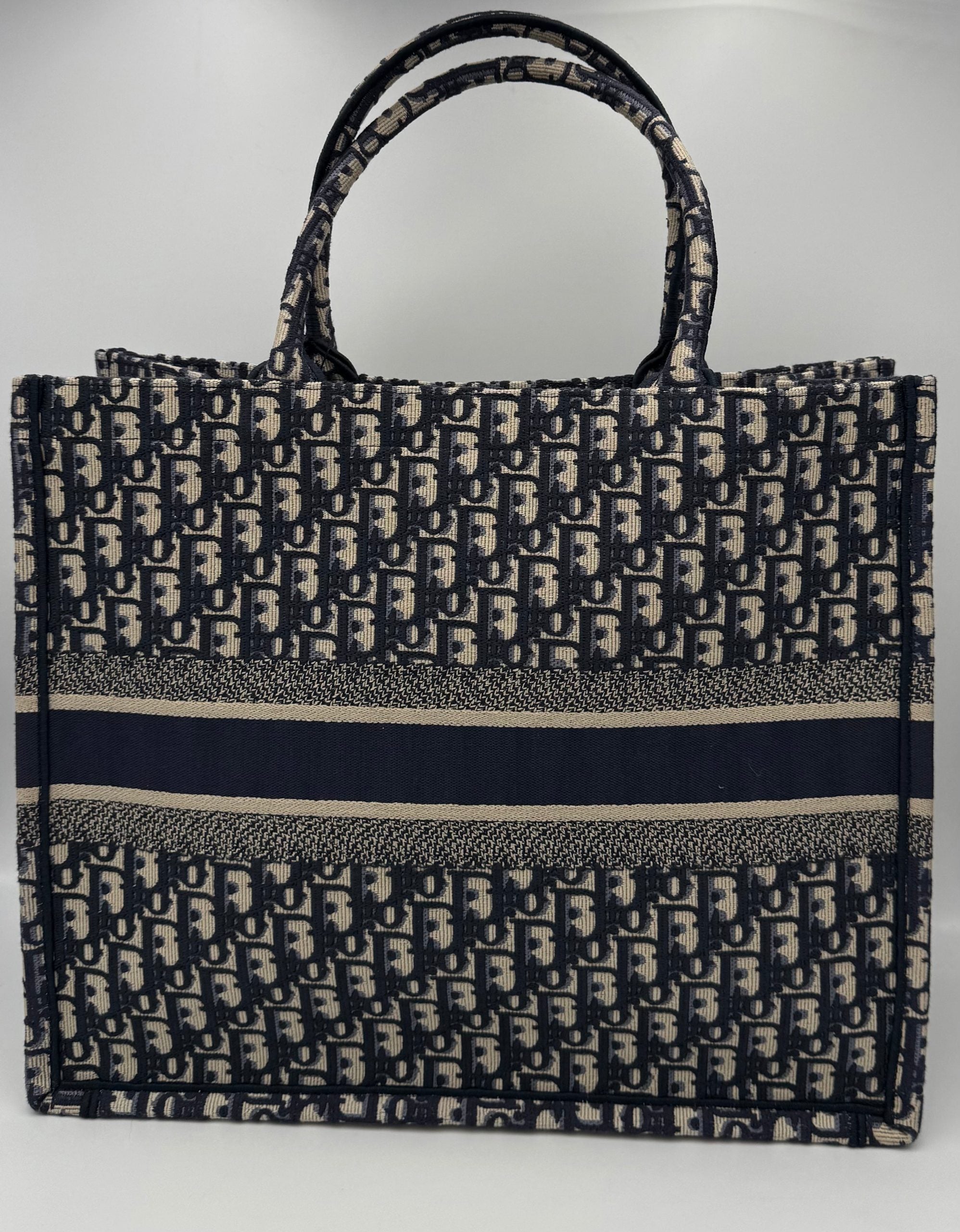 DIOR rankinė