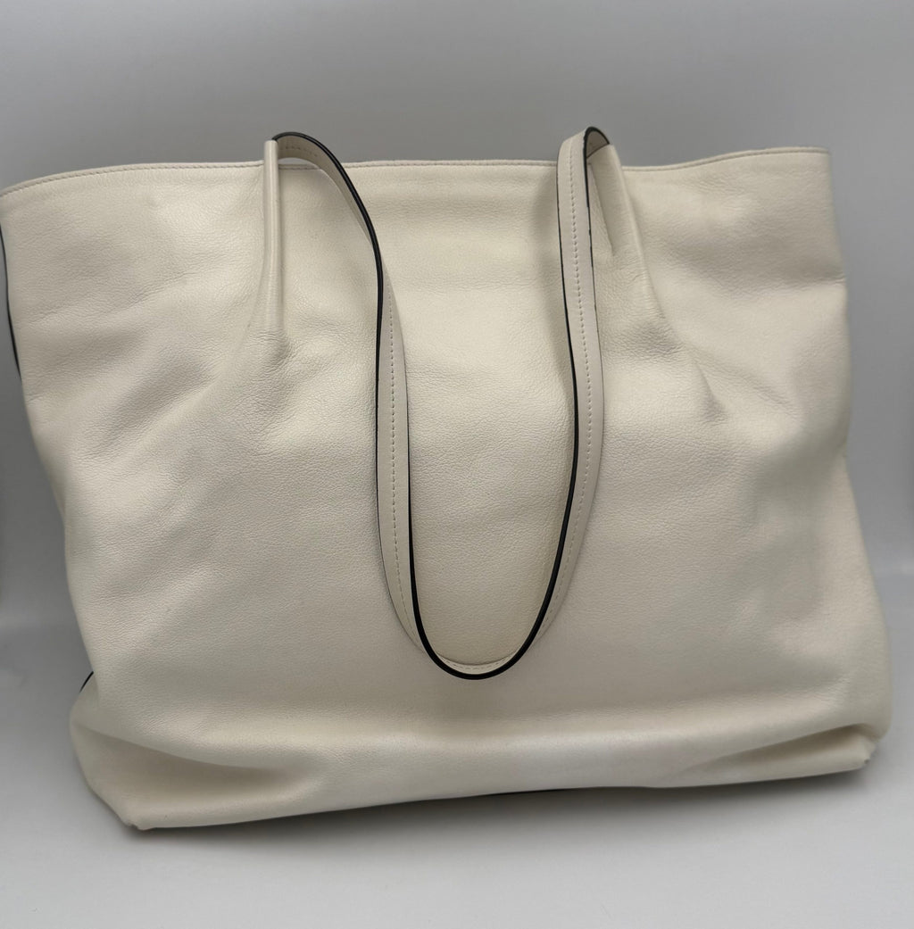 PRADA rankinė