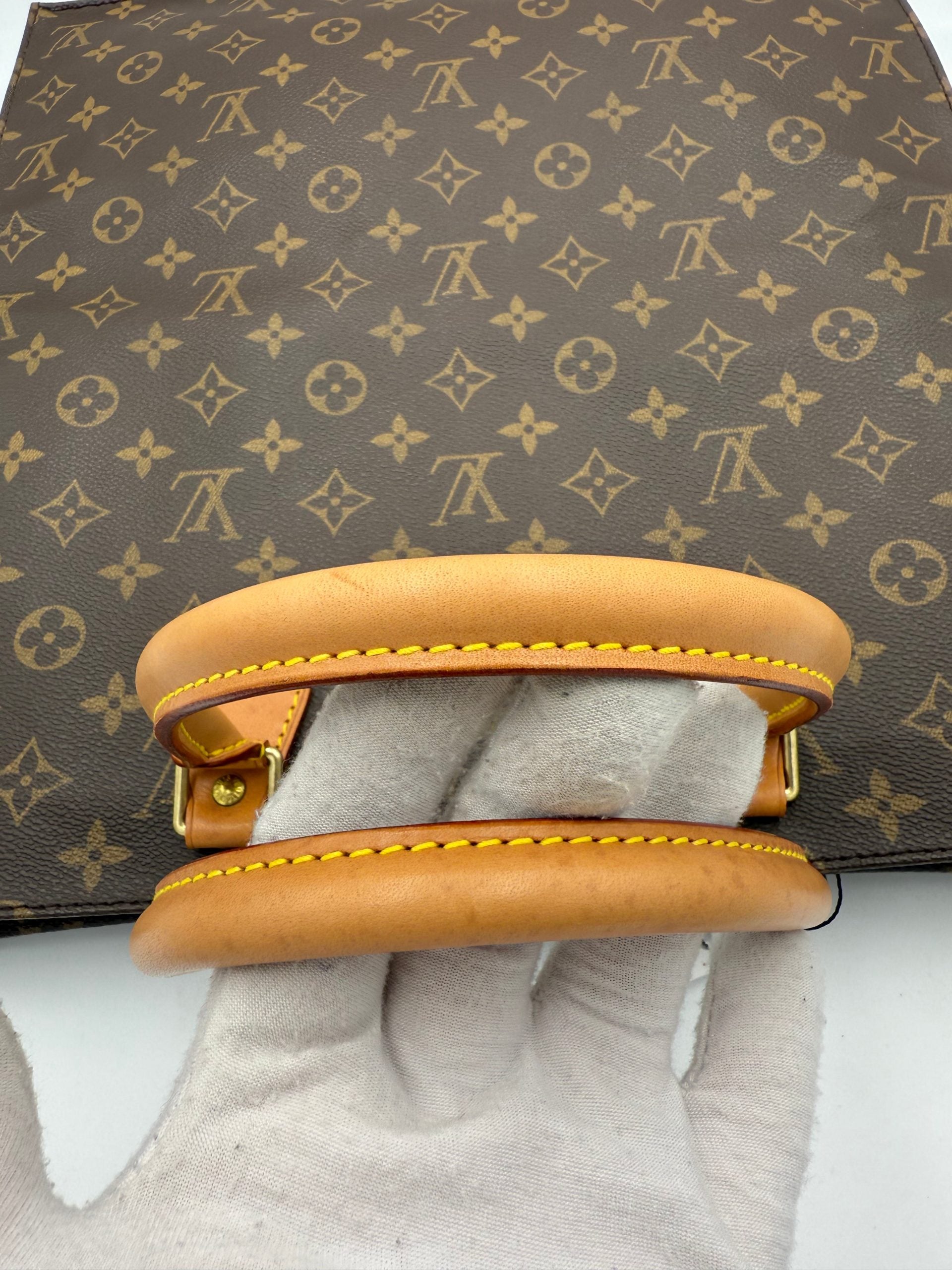 LOUIS VUITTON rankinė