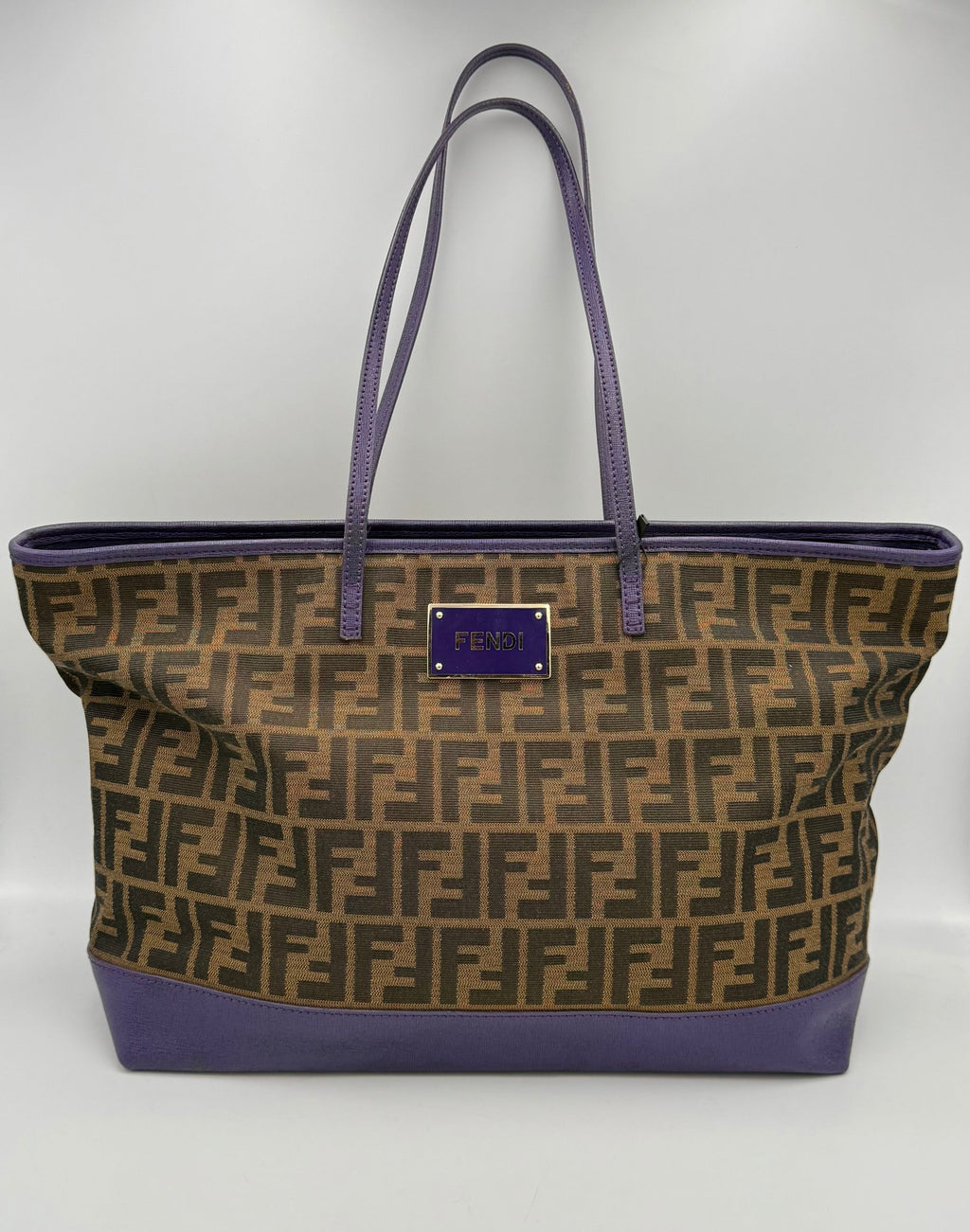 FENDI rankinė
