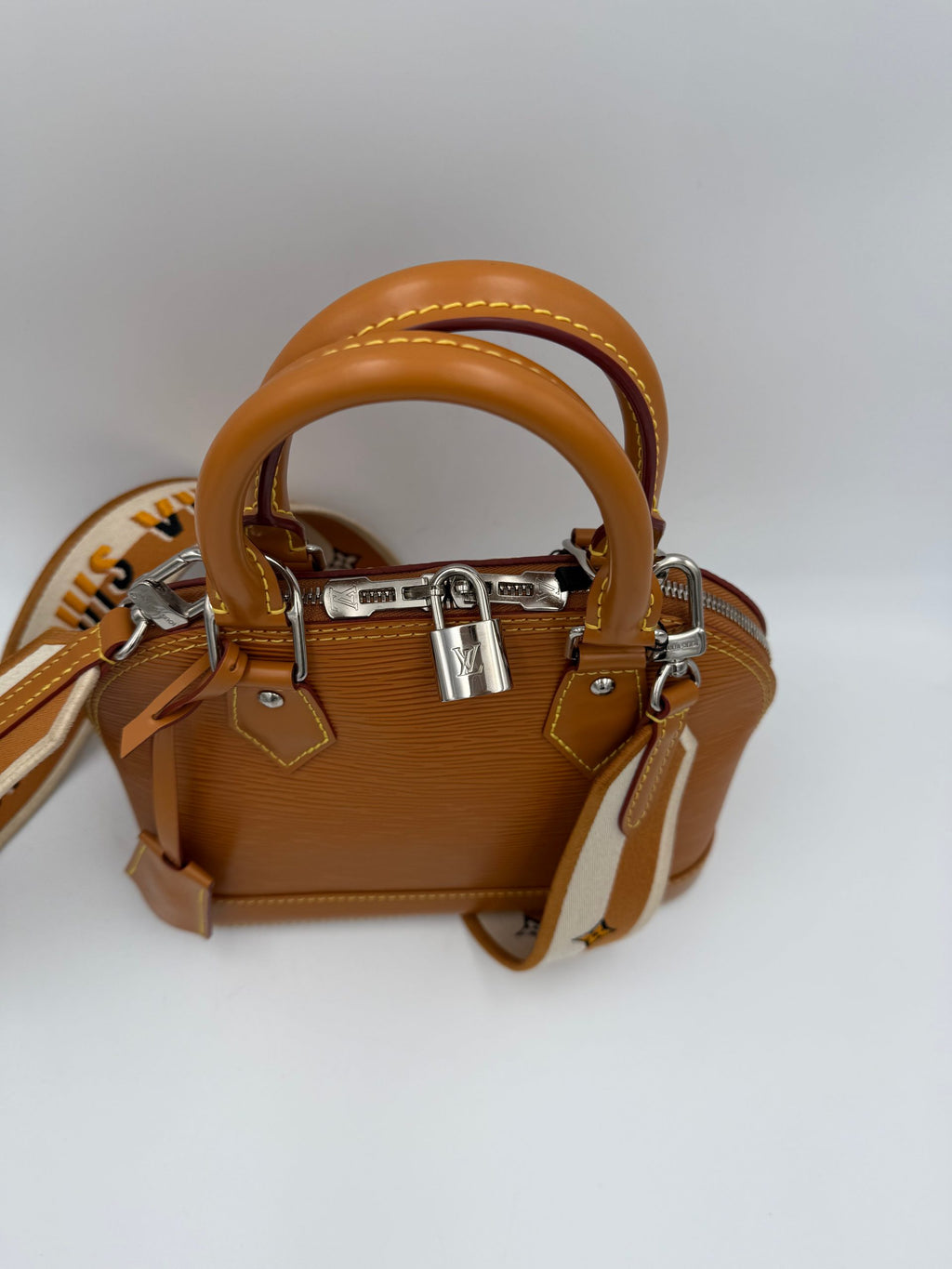 LOUIS VUITTON rankinė