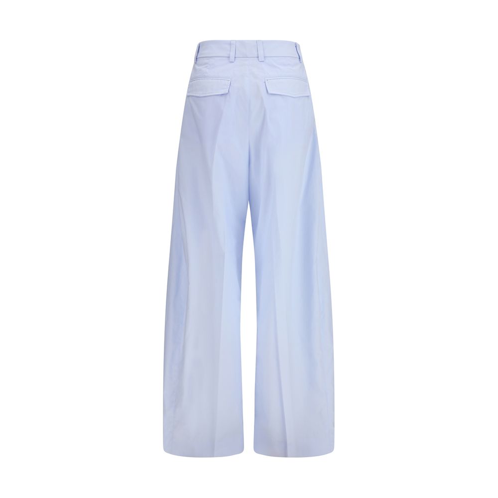 THE LATEST kelnės
