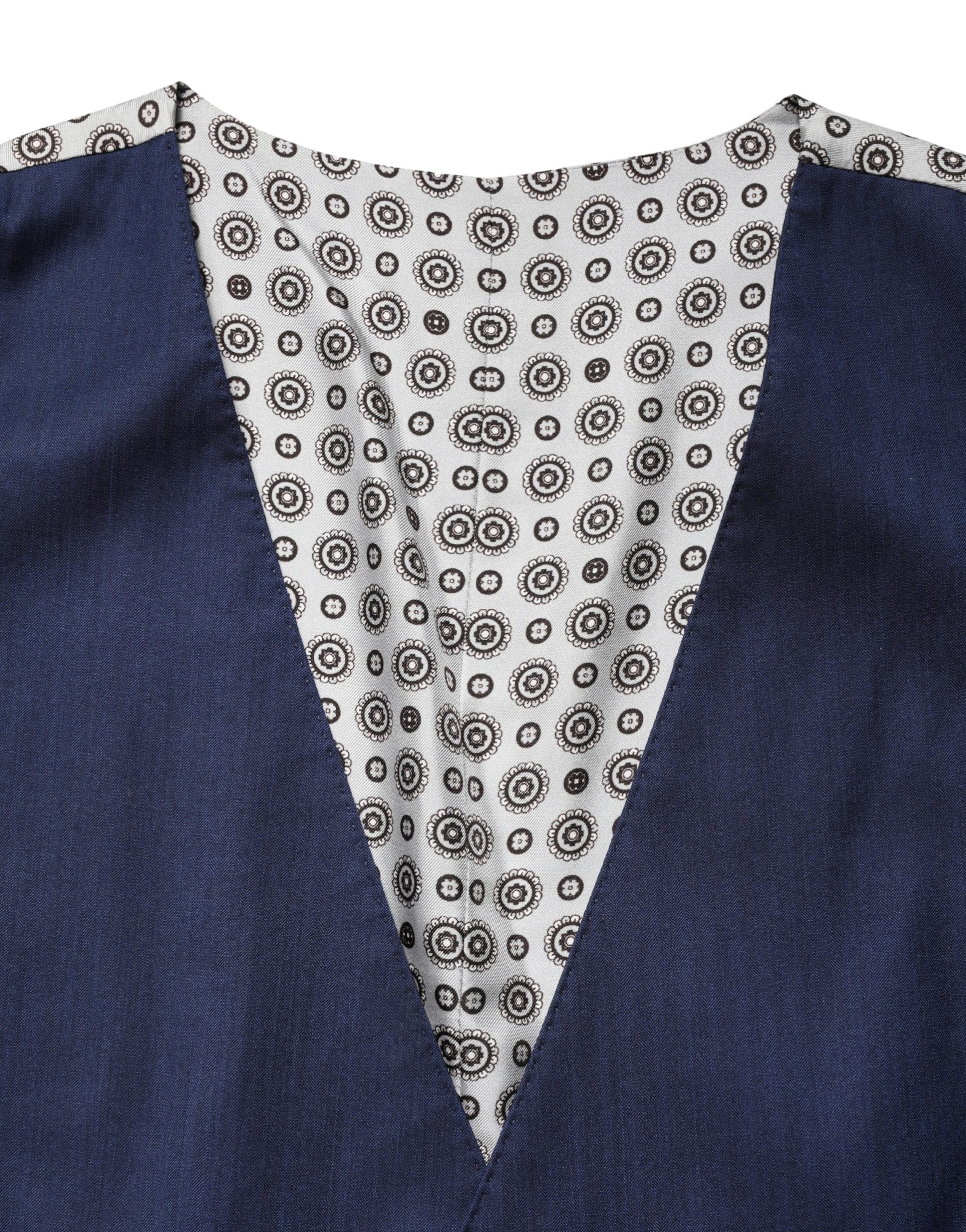 DOLCE & GABBANA apranga
