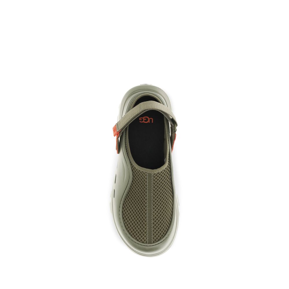 UGG tapkės