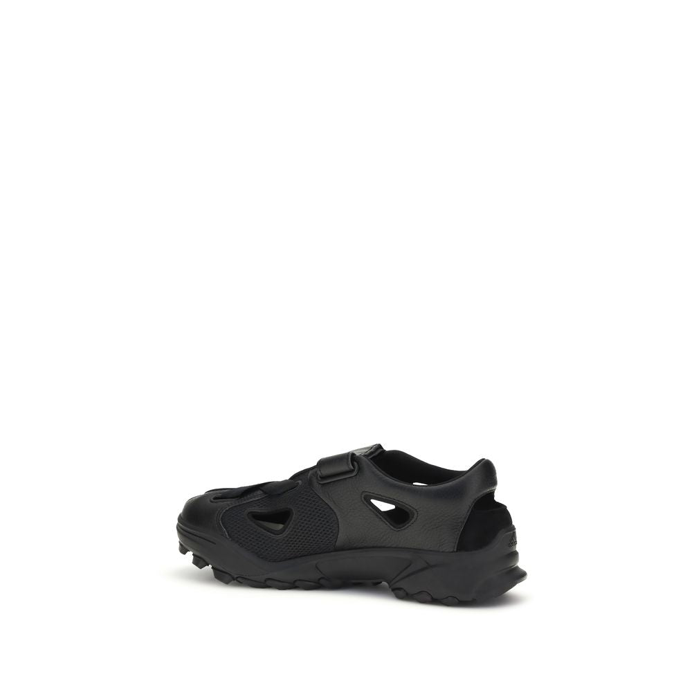 Y-3 sandalai