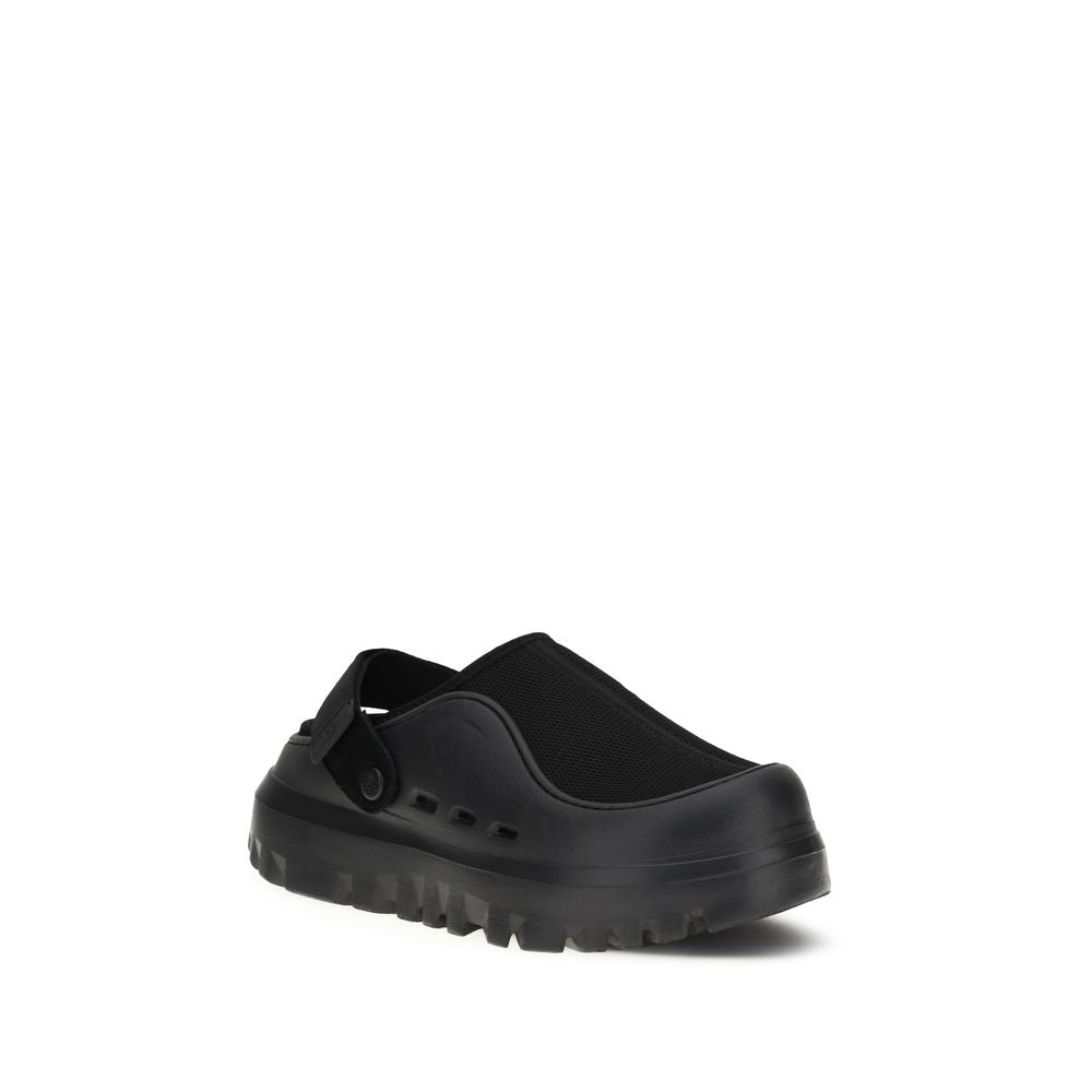 UGG tapkės