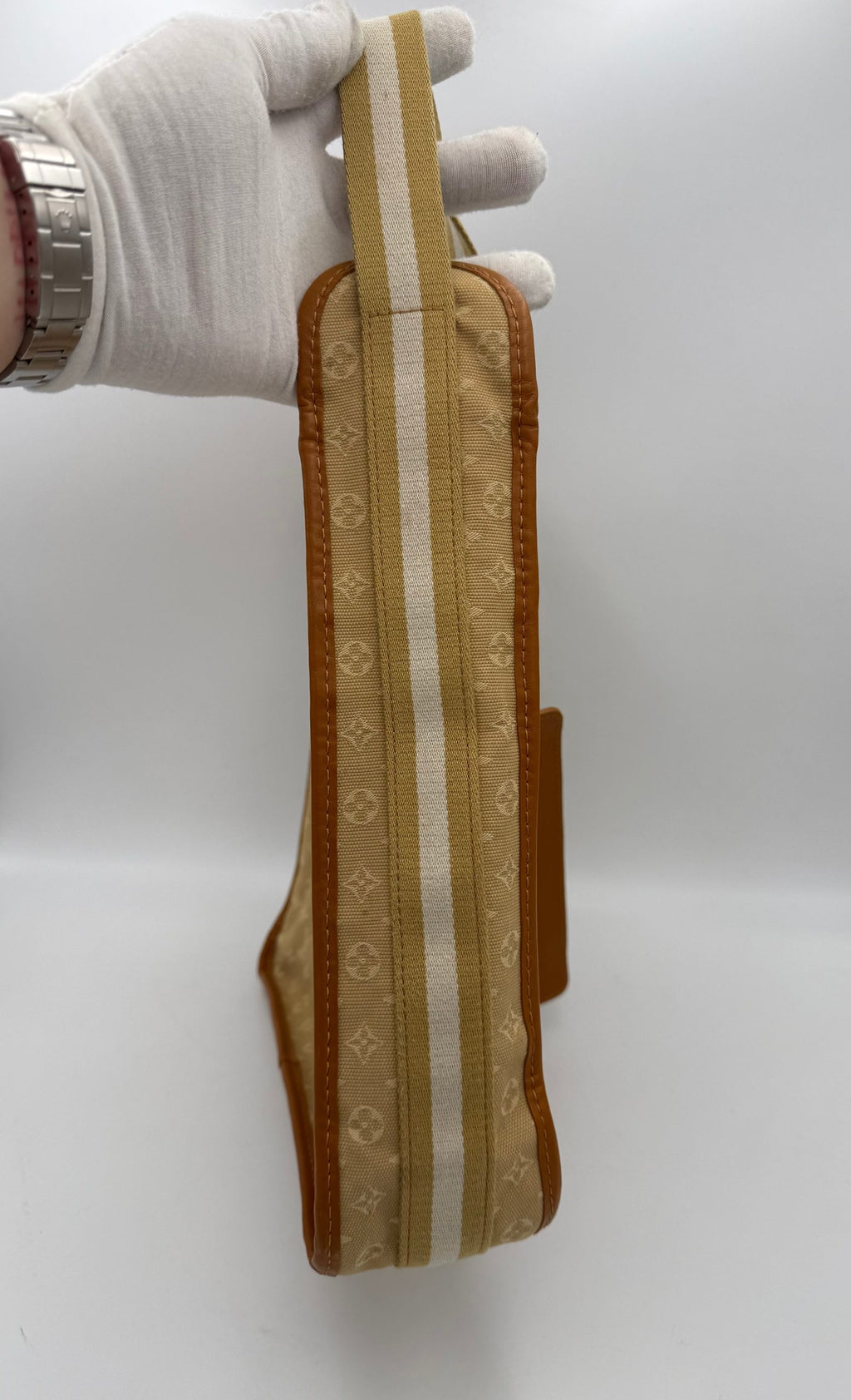 LOUIS VUITTON rankinė