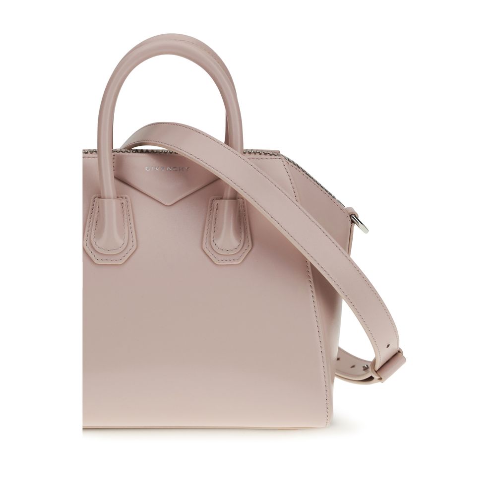 GIVENCHY rankinė
