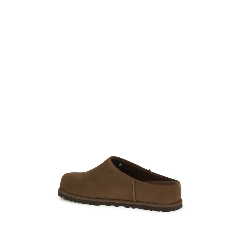 UGG tapkės