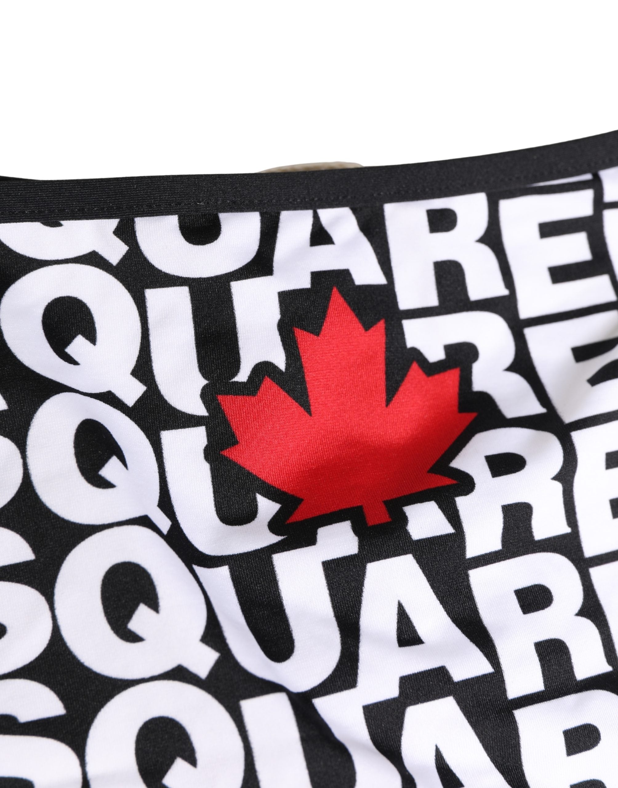 DSQUARED² maudymosi kostiumėlis
