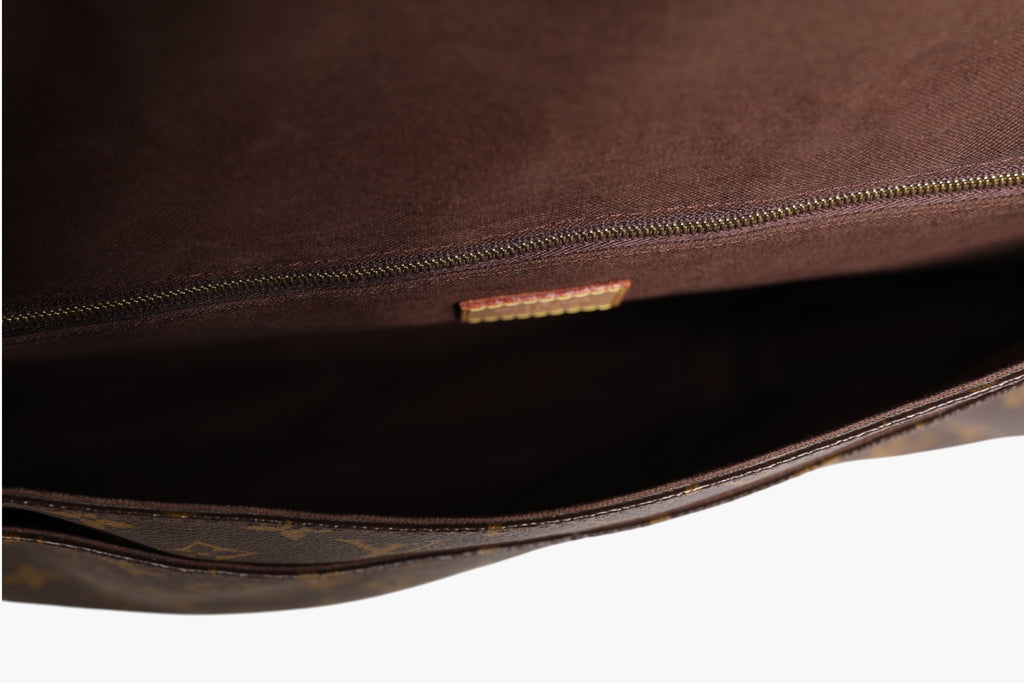 LOUIS VUITTON rankinė
