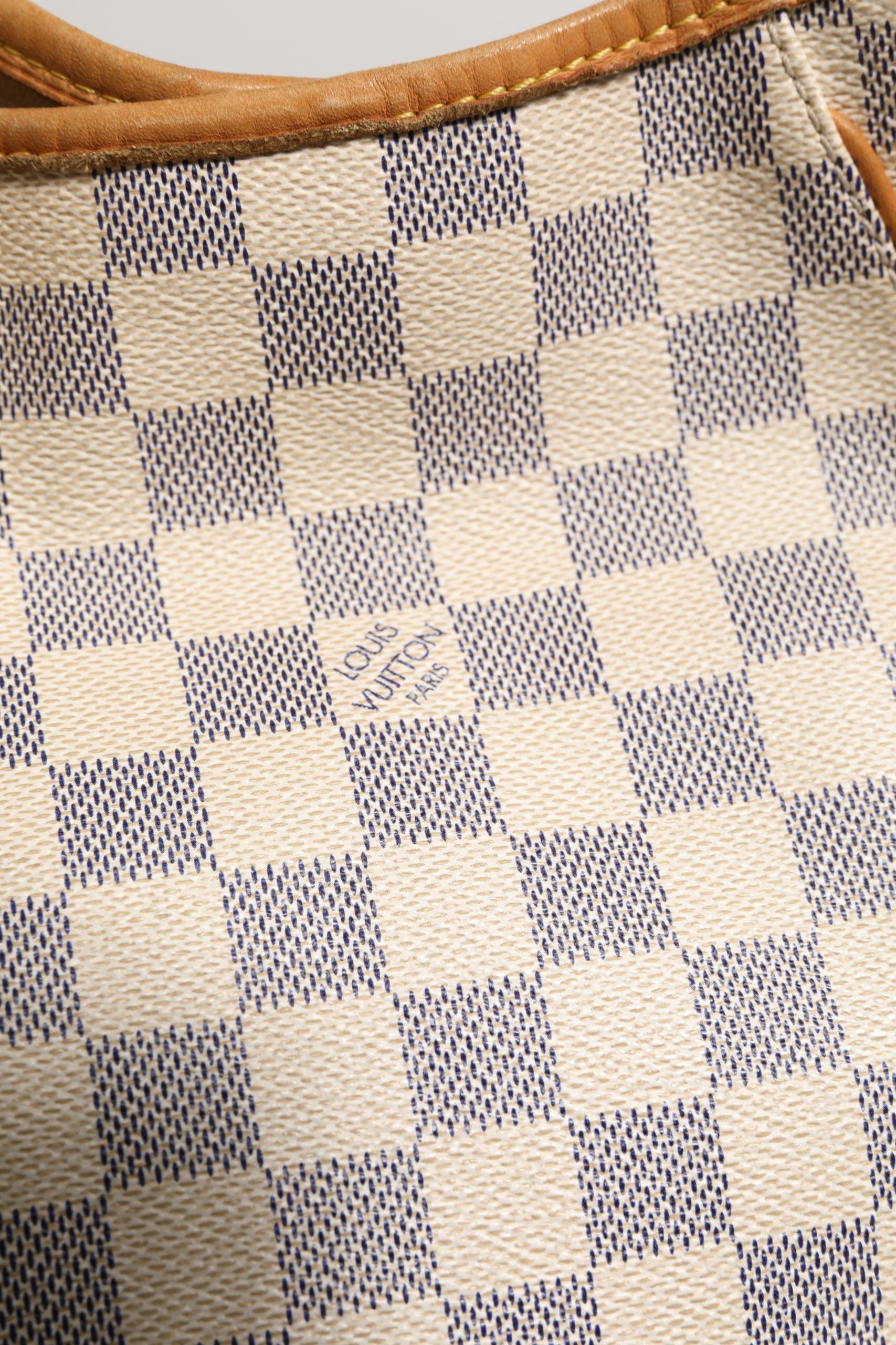 LOUIS VUITTON rankinė