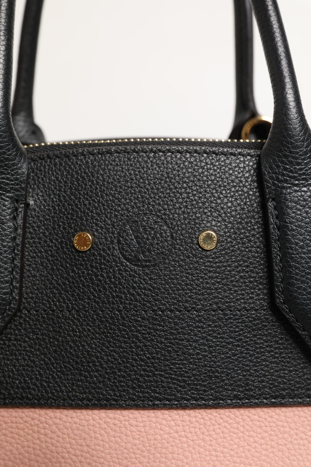 LOUIS VUITTON rankinė