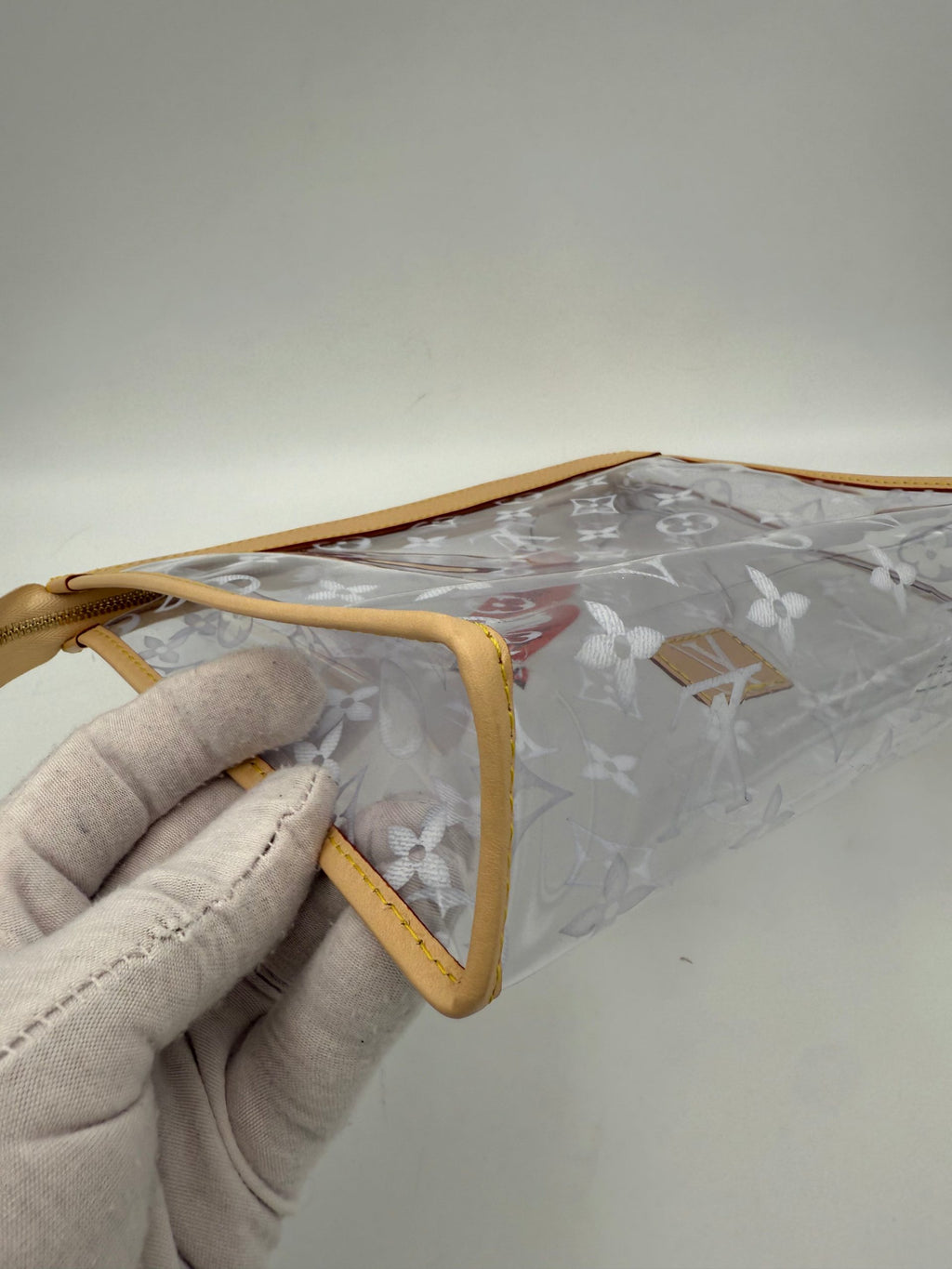 LOUIS VUITTON rankinė
