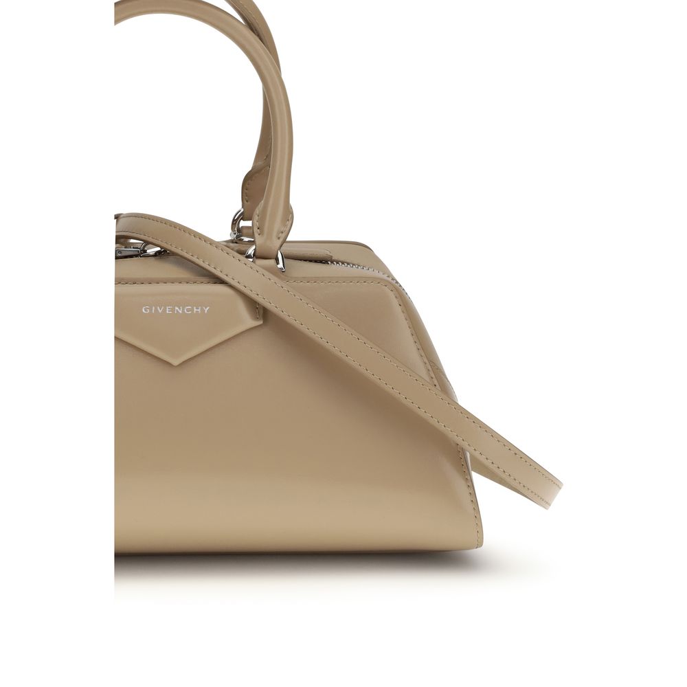 GIVENCHY rankinė