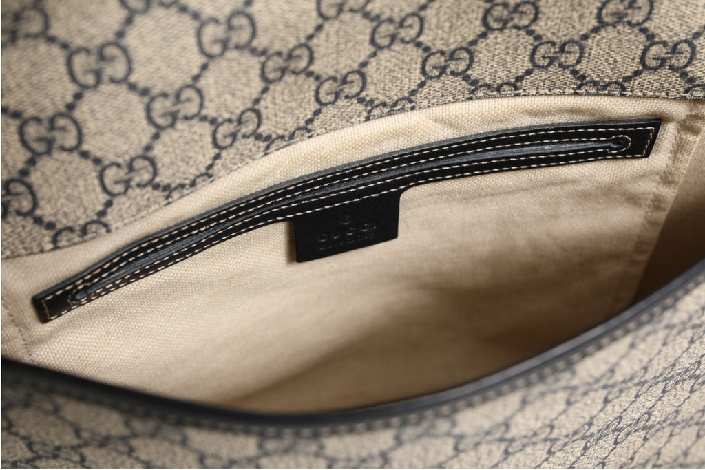 GUCCI rankinė